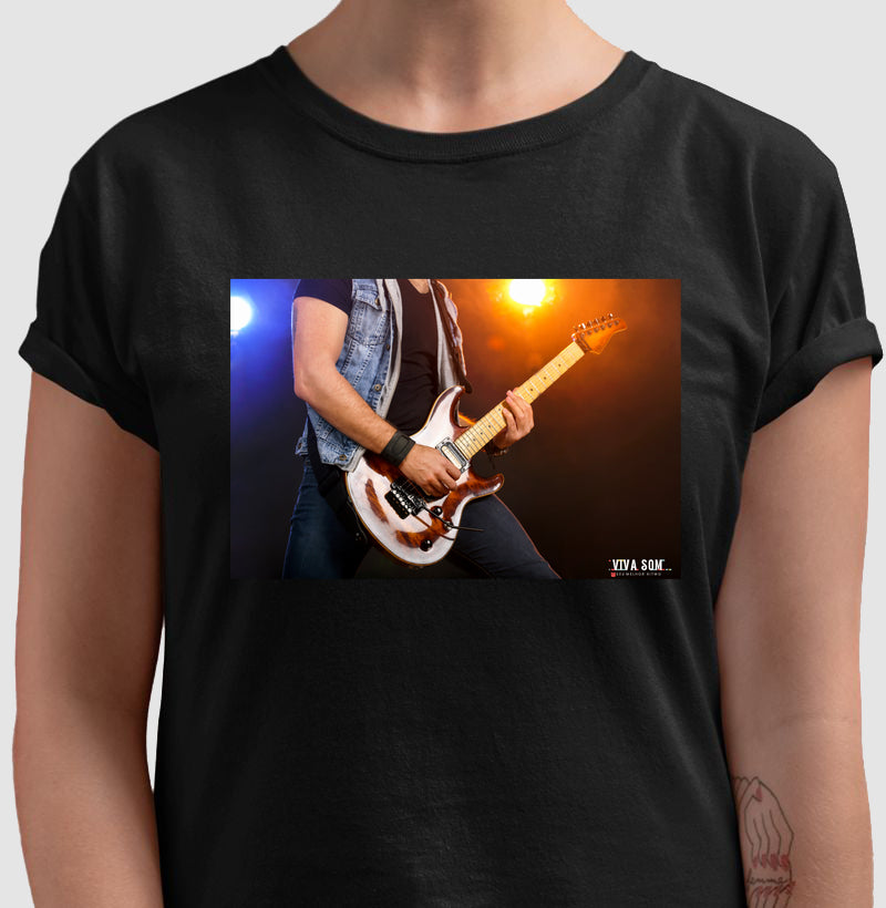 Tocar Guitarra - Camisa Confort Masculina e feminina